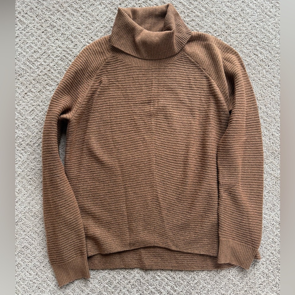 Kuhl Chestnut Ribbed Knit Sweater
